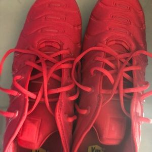 Red Air Vapormax Plus Size 13